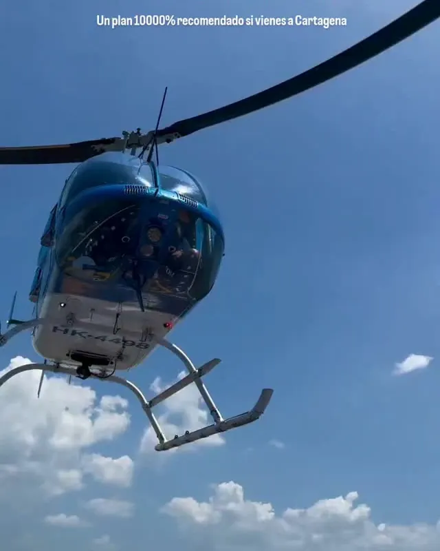Foto de Bahía + helicóptero